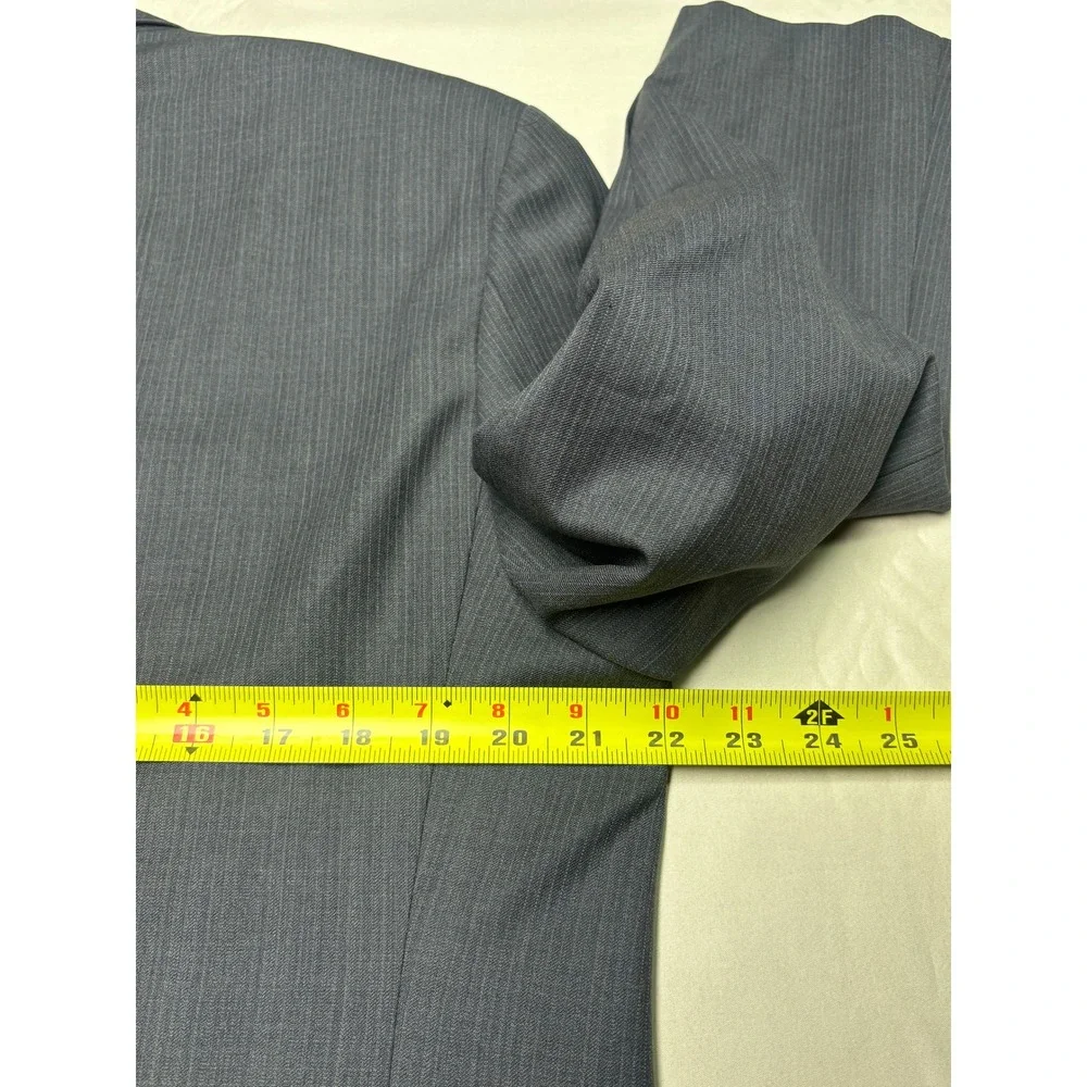 Brooks Brothers 346 Mens Suit 43R 36X28 Charcoal Gray Pinstripe Wool Stretch 2Pc